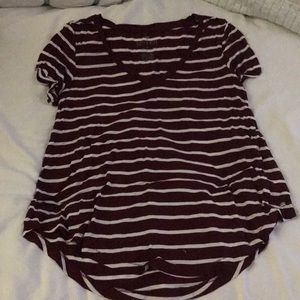Maroon stripped tee shirt